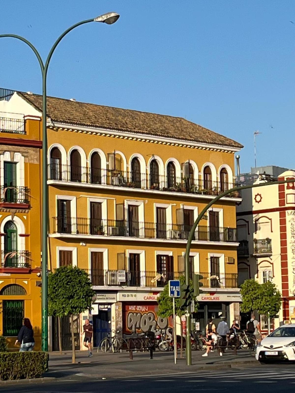 Cozy Apartment Next To Center Sevilla Exterior foto